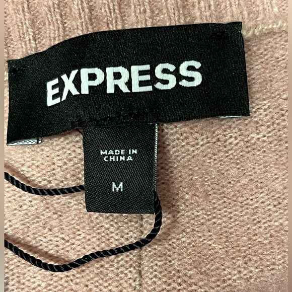 Express Oversized Sweater - Picture 3 of 5
